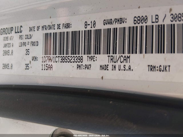 45023655 :رقم المزاد ، 1D7RV1CT3BS523398 vin ، 2011 Ram Ram 1500 Laramie مزاد بيع