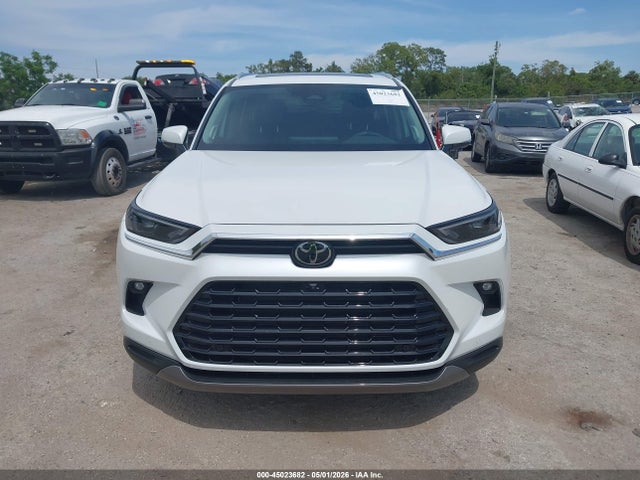 Toyota Grand Highlander Limited 2025 5TDAAAB55SS073364 Image 12