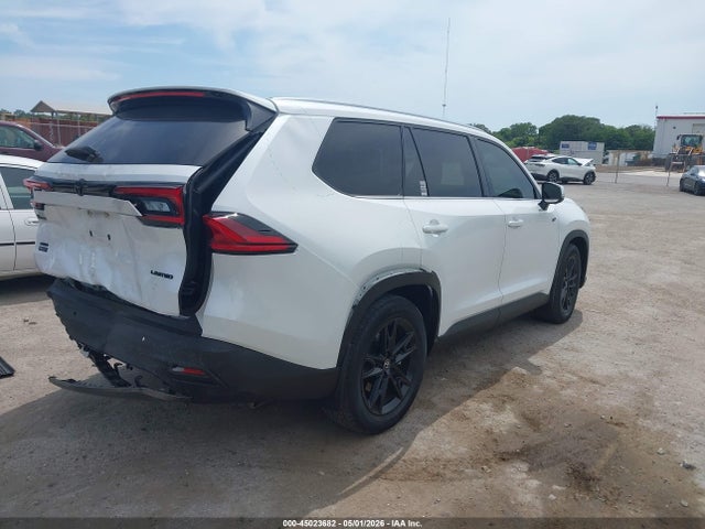 Toyota Grand Highlander Limited 2025 5TDAAAB55SS073364 Image 4