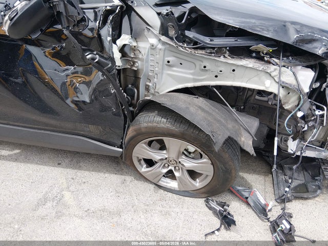 2T3W1RFV5SW425050 Toyota Rav4 Xle