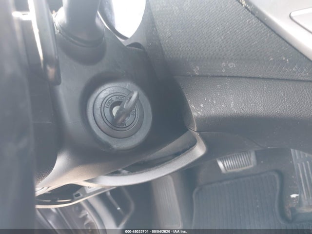 Продажа на аукционе авто 2017 Hyundai Veloster, vin: KMHTC6AD0HU306477, номер лота: 45023701