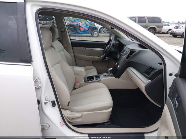 Продажа на аукционе авто 2011 Subaru Outback 2.5i Premium, vin: 4S4BRBCC6B3316385, номер лота: 45023709