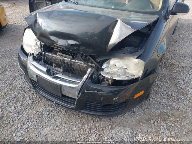 45023769 :رقم المزاد ، 3VWRM71K29M151224 vin ، 2009 Volkswagen Jetta Se مزاد بيع