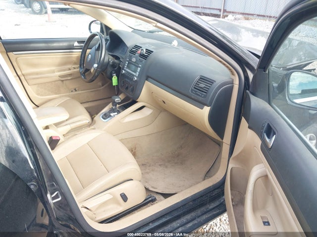 45023769 :رقم المزاد ، 3VWRM71K29M151224 vin ، 2009 Volkswagen Jetta Se مزاد بيع