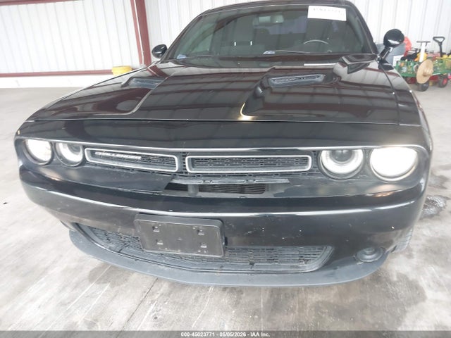 45023771 :رقم المزاد ، 2C3CDZAG4HH589146 vin ، 2017 Dodge Challenger Sxt مزاد بيع