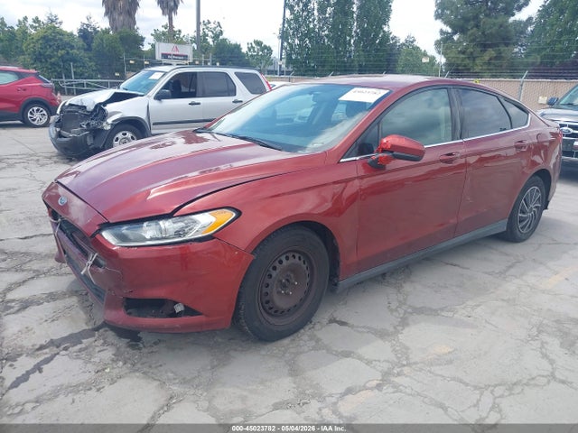 Ford FUSION S 2014 3FA6P0G76ER177870 Image 2
