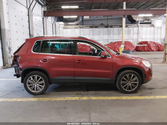 Aukcja sprzedaży 2011 Volkswagen Tiguan Se, vin: WVGAV7AX7BW000406, numer aukcji: 45023802