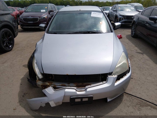 45023823 :رقم المزاد ، 1HGCM56465A186106 vin ، 2005 Honda Accord 2.4 Lx مزاد بيع