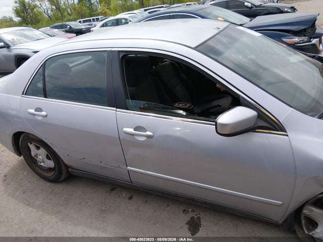 45023823 :رقم المزاد ، 1HGCM56465A186106 vin ، 2005 Honda Accord 2.4 Lx مزاد بيع