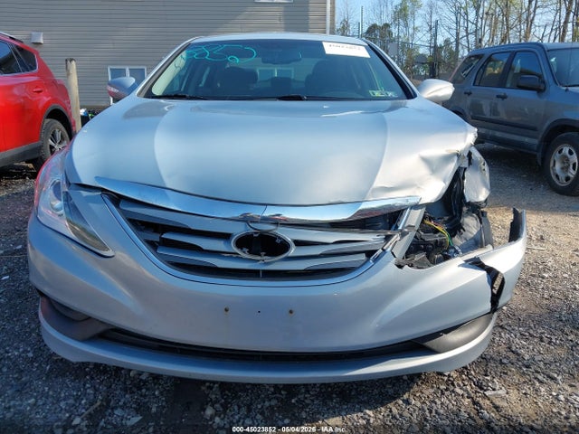 Продажа на аукционе авто 2014 Hyundai Sonata Gls, vin: 5NPEB4AC0EH907177, номер лота: 45023852