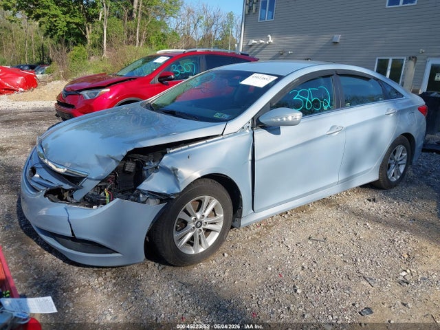 Продажа на аукционе авто 2014 Hyundai Sonata Gls, vin: 5NPEB4AC0EH907177, номер лота: 45023852