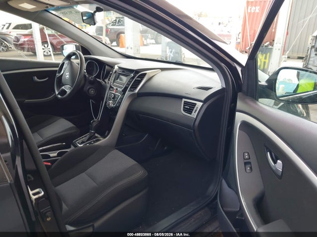KMHD35LH1GU273101 Hyundai ELANTRA GT