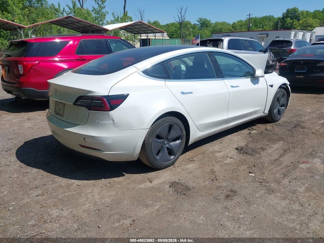 Продаж на аукціоні авто 2018 Tesla Model 3 Long Range/mid Range, vin: 5YJ3E1EA1JF161689, номер лоту: 45023862