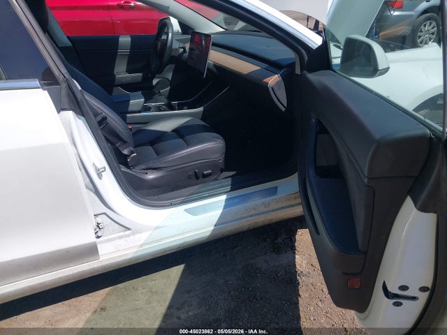 Продаж на аукціоні авто 2018 Tesla Model 3 Long Range/mid Range, vin: 5YJ3E1EA1JF161689, номер лоту: 45023862