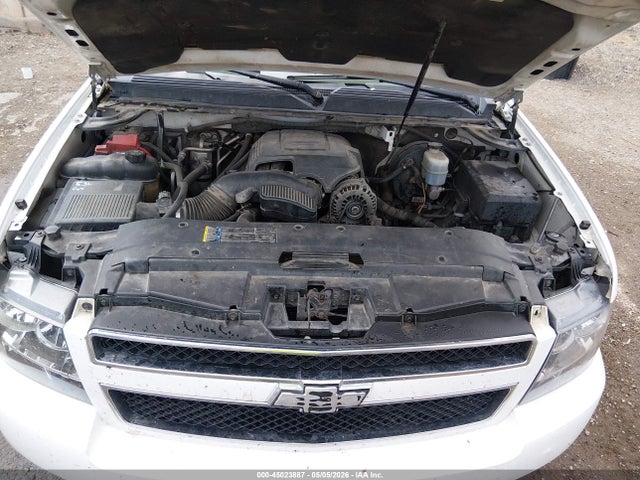 Продажа на аукционе авто 2010 Chevrolet Suburban 1500 Lt1, vin: 1GNUKJE33AR226204, номер лота: 45023887