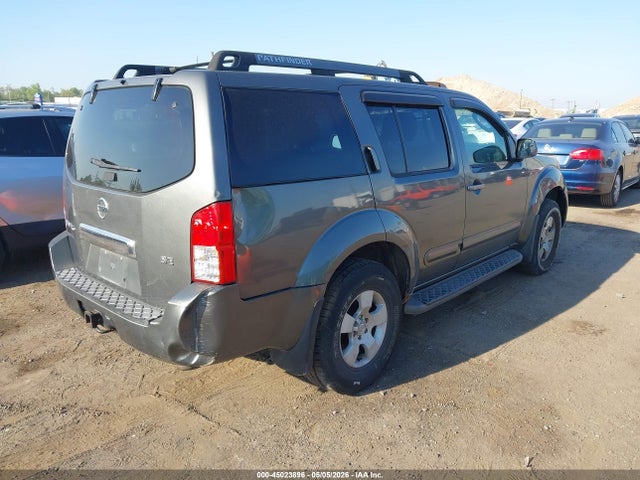 45023896 :رقم المزاد ، 5N1AR18W86C643093 vin ، 2006 Nissan Pathfinder Se مزاد بيع