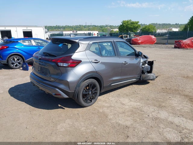3N1CP5DV3NL530410 Nissan Kicks Sr Xtronic Cvt
