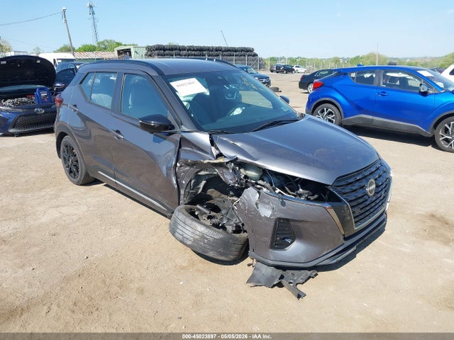3N1CP5DV3NL530410 Nissan Kicks Sr Xtronic Cvt