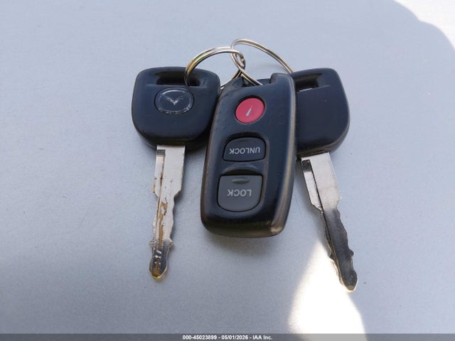 2006 Mazda Mazda3 I მანქანა იყიდება აუქციონზე, vin: JM1BK32G061514013, აუქციონის ნომერი: 45023899