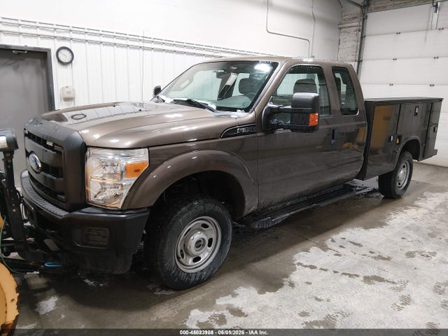 Ford F-350 Xl 2016 1FD8X3B62GED31592 Image 2