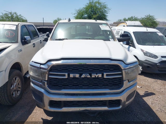 3C6MR4AJ9LG239477 RAM 2500 Tradesman 4x2 8&#039; Box