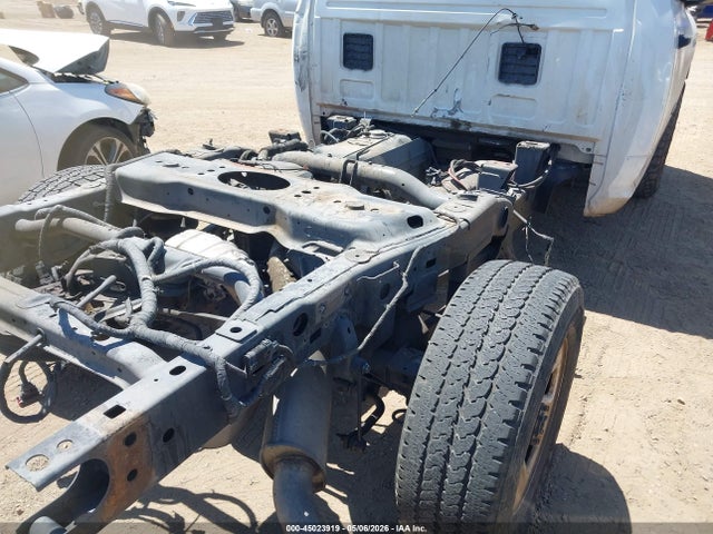 3C6MR4AJ9LG239477 RAM 2500 Tradesman 4x2 8&#039; Box