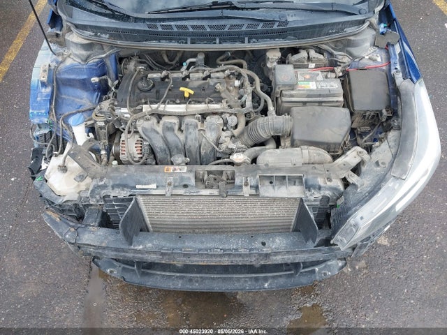 KIA FORTE LX 2017 3KPFK4A79HE148934 Image 10