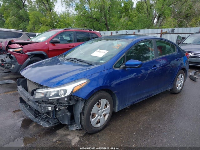 KIA FORTE LX 2017 3KPFK4A79HE148934 Image 2