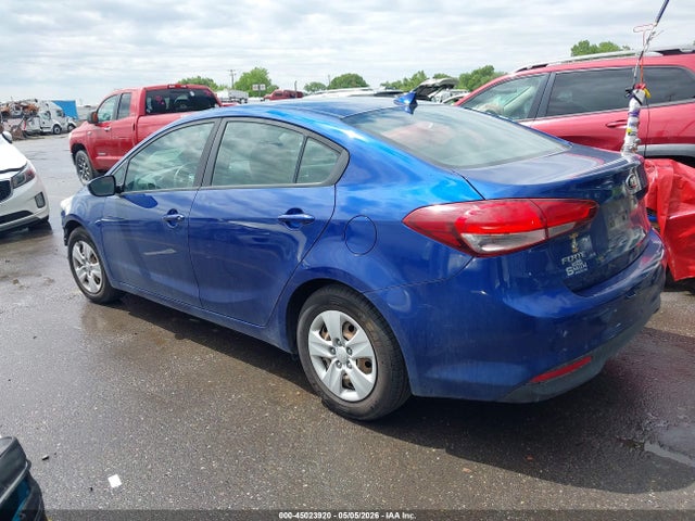 KIA FORTE LX 2017 3KPFK4A79HE148934 Image 3