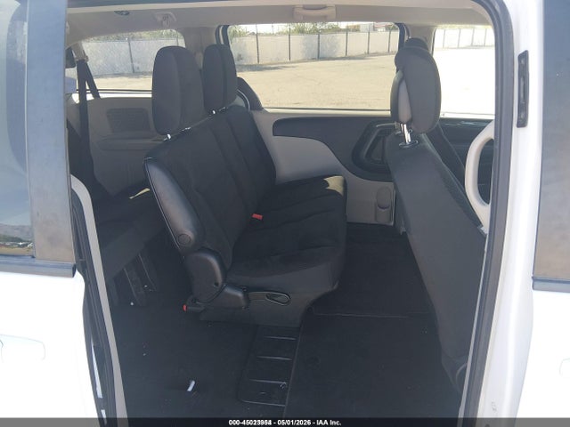 2C4RDGBG9JR133684 Dodge Grand Caravan Se