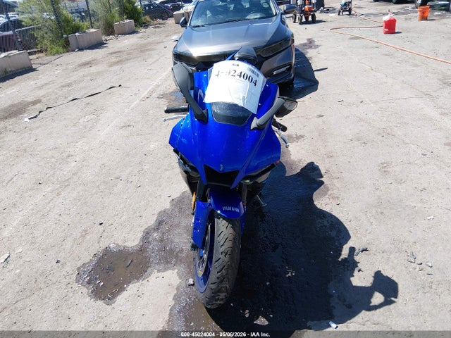 Yamaha YZFR1 2024 JYARN66E7RA004709 Image 5