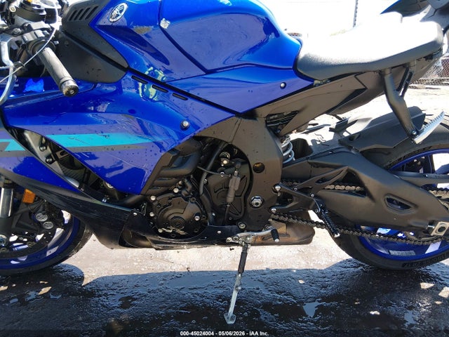 Yamaha YZFR1 2024 JYARN66E7RA004709 Image 9