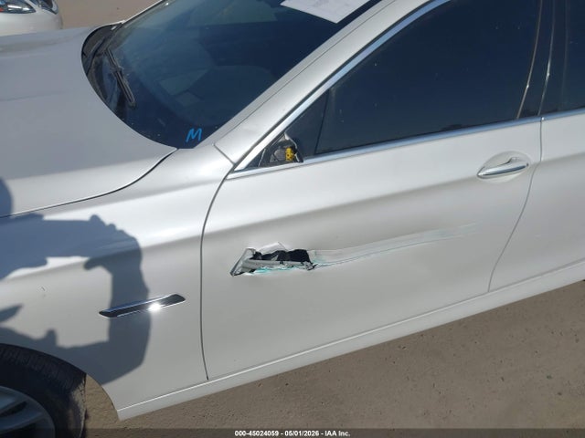 45024059 :رقم المزاد ، WBA5B1C51GG130431 vin ، 2016 Bmw 535i مزاد بيع