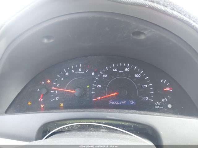 45024062 :رقم المزاد ، 4T1BF3EK5BU714717 vin ، 2011 Toyota Camry Le مزاد بيع