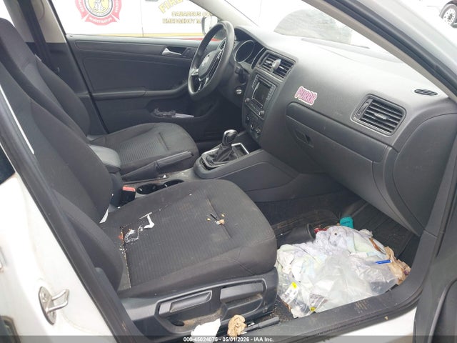 Продаж на аукціоні авто 2016 Volkswagen Jetta 1.4t S, vin: 3VW267AJ7GM336854, номер лоту: 45024075