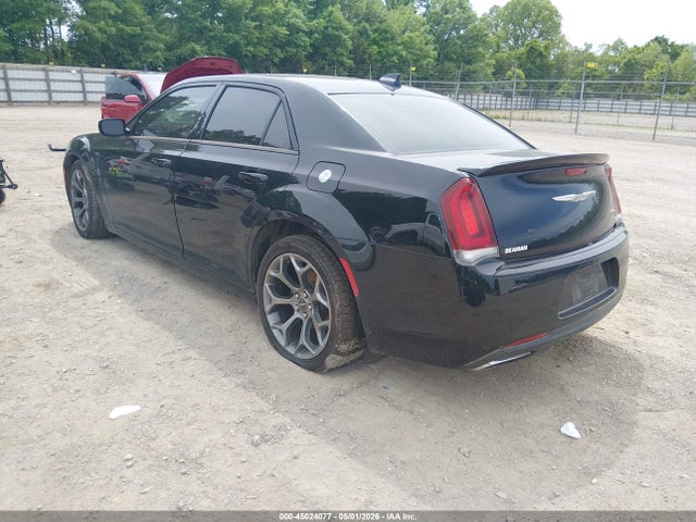Aukcja sprzedaży 2015 Chrysler 300 300s, vin: 2C3CCABG1FH887105, numer aukcji: 45024077