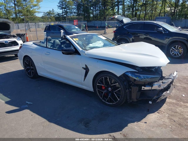 Продажа на аукционе авто 2023 Bmw M8 Cabriolet Competition, vin: WBSDZ0C00PCL65637, номер лота: 45024091