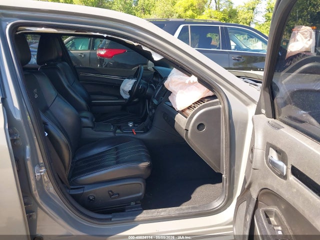 Продажа на аукционе авто 2019 Chrysler 300 300s Awd, vin: 2C3CCAGG0KH586313, номер лота: 45024114