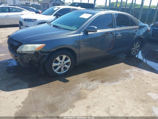 45024137 :رقم المزاد ، 4T1BE46K37U720515 vin ، 2007 Toyota Camry Le مزاد بيع