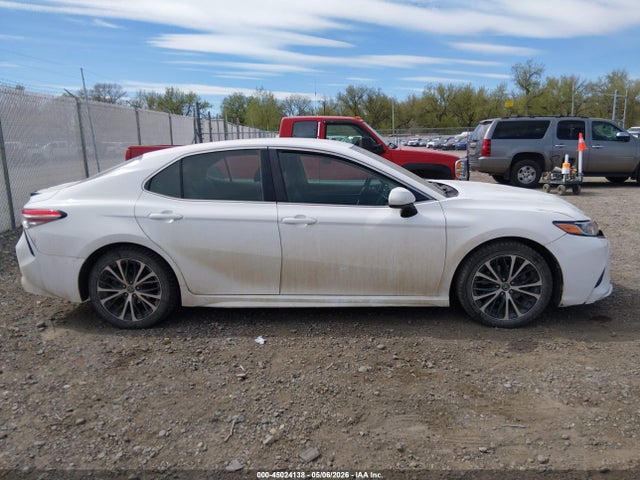 2018 Toyota Camry Se მანქანა იყიდება აუქციონზე, vin: 4T1B11HKXJU559174, აუქციონის ნომერი: 45024138