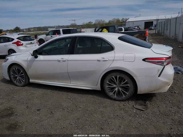 2018 Toyota Camry Se მანქანა იყიდება აუქციონზე, vin: 4T1B11HKXJU559174, აუქციონის ნომერი: 45024138