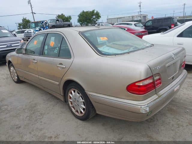 Aukcja sprzedaży 2001 Mercedes-benz E 320, vin: WDBJF65J11B268521, numer aukcji: 45024145