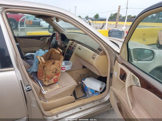 Aukcja sprzedaży 2001 Mercedes-benz E 320, vin: WDBJF65J11B268521, numer aukcji: 45024145