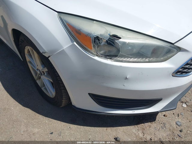 Продажа на аукционе авто 2015 Ford Focus Se, vin: 1FADP3F25FL258728, номер лота: 45024152