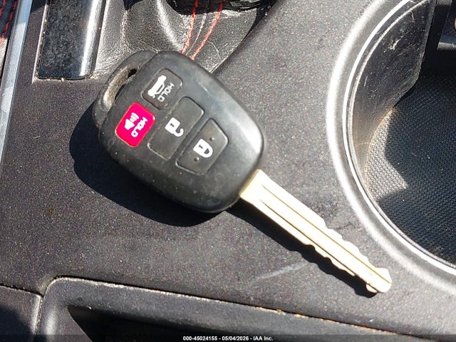 4T1BF1FK1GU252960 Toyota CAMRY SE