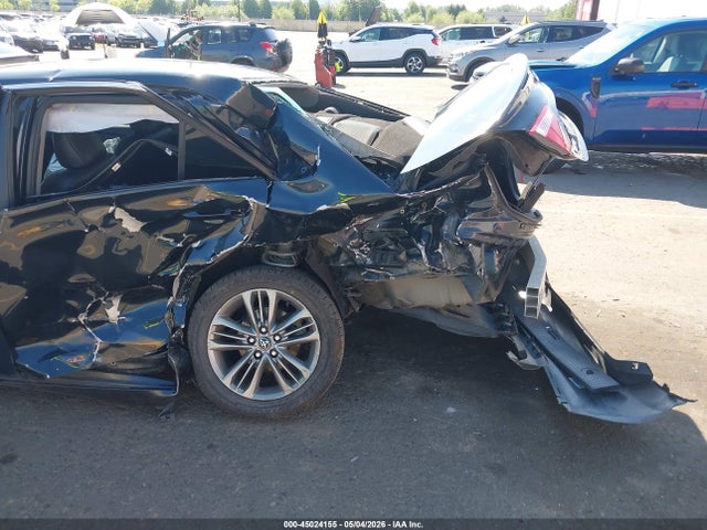 4T1BF1FK1GU252960 Toyota CAMRY SE