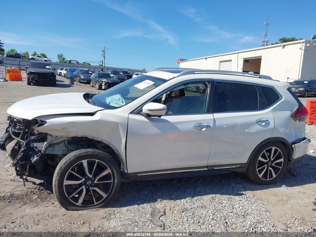 45024158 :رقم المزاد ، 5N1AT2MT4HC834757 vin ، 2017 Nissan Rogue Sl مزاد بيع
