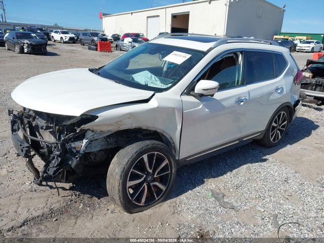 45024158 :رقم المزاد ، 5N1AT2MT4HC834757 vin ، 2017 Nissan Rogue Sl مزاد بيع