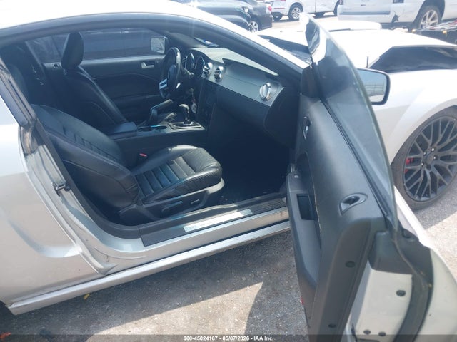 2009 Ford Mustang Gt/gt Premium მანქანა იყიდება აუქციონზე, vin: 1ZVHT82H195102349, აუქციონის ნომერი: 45024167