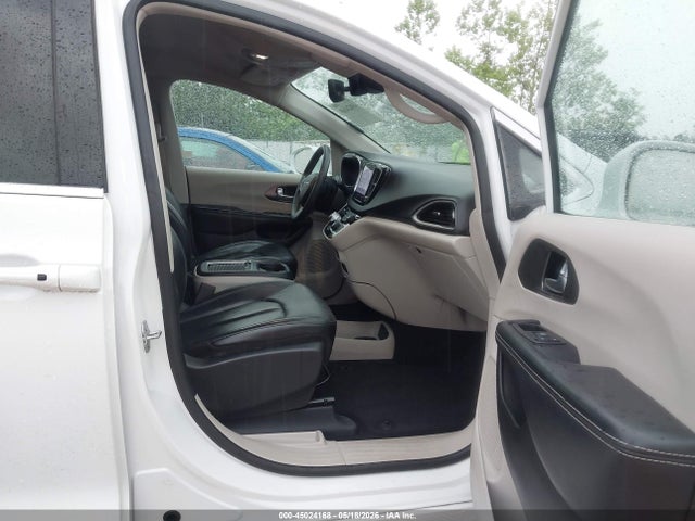 2022 Chrysler Pacifica Touring L მანქანა იყიდება აუქციონზე, vin: 2C4RC1BG6NR116363, აუქციონის ნომერი: 45024168